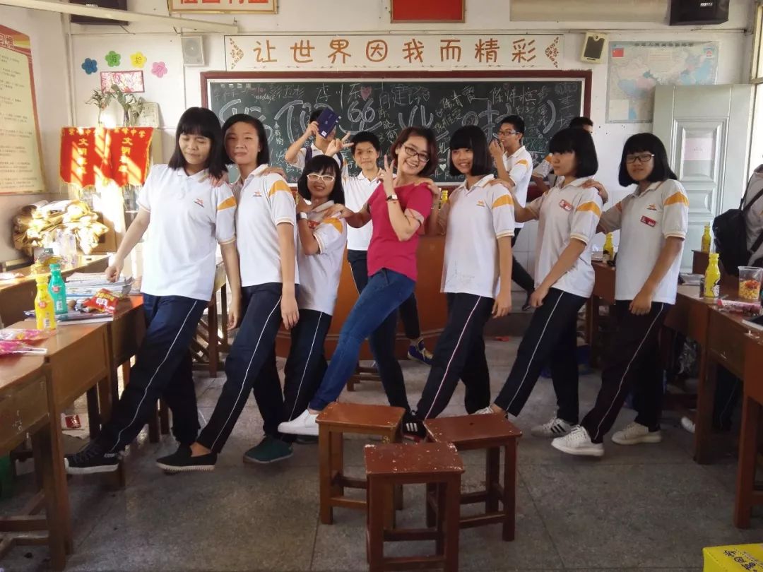 晋江市第二届中小学(幼儿园)名班主任培养对象风采系列(74)--紫峰中学 柯僖蓉老师